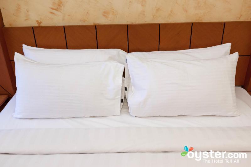 Stayinn Gateway Hotel Apartment Kuching Exterior foto
