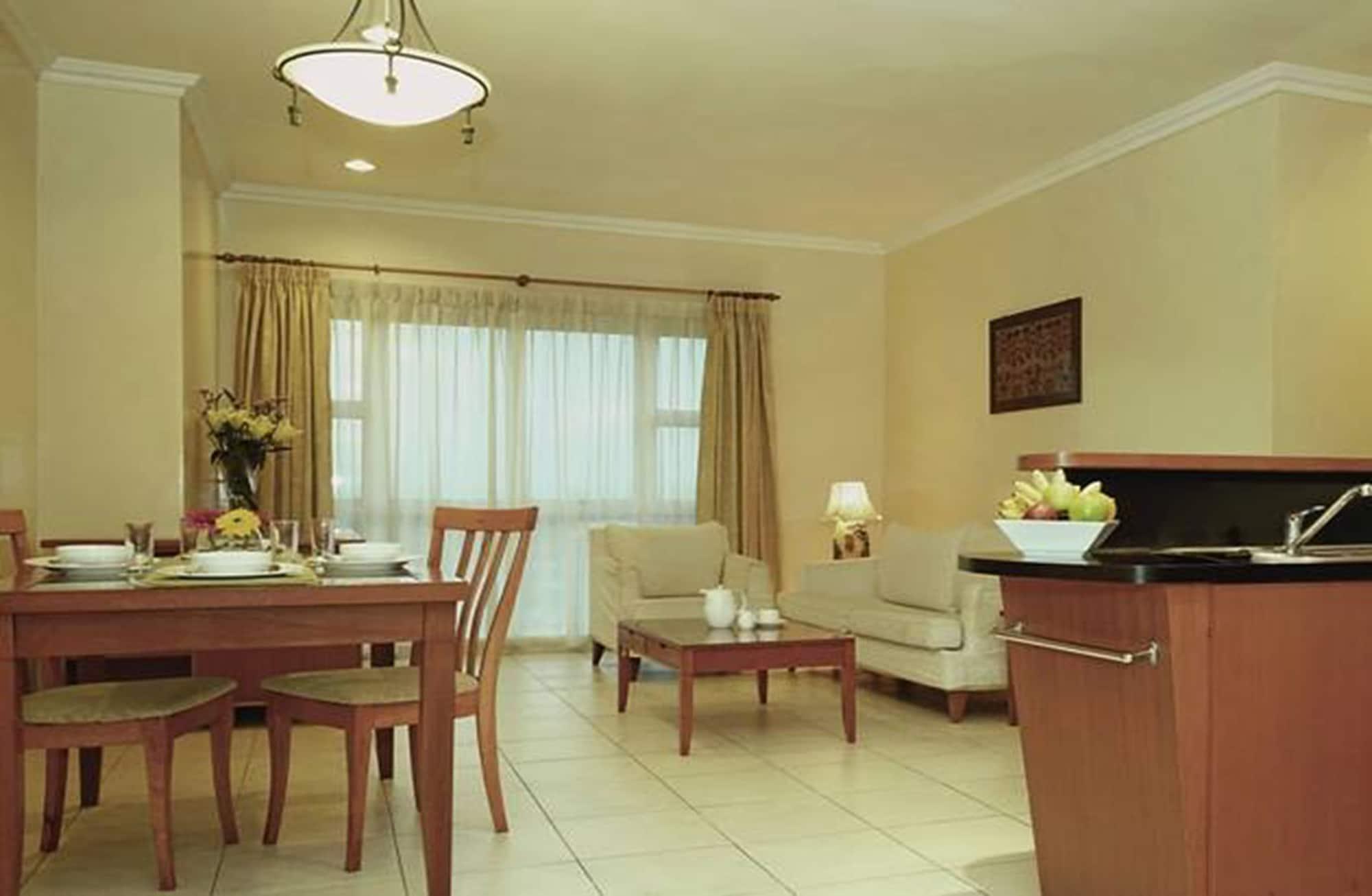 Stayinn Gateway Hotel Apartment Kuching Exterior foto