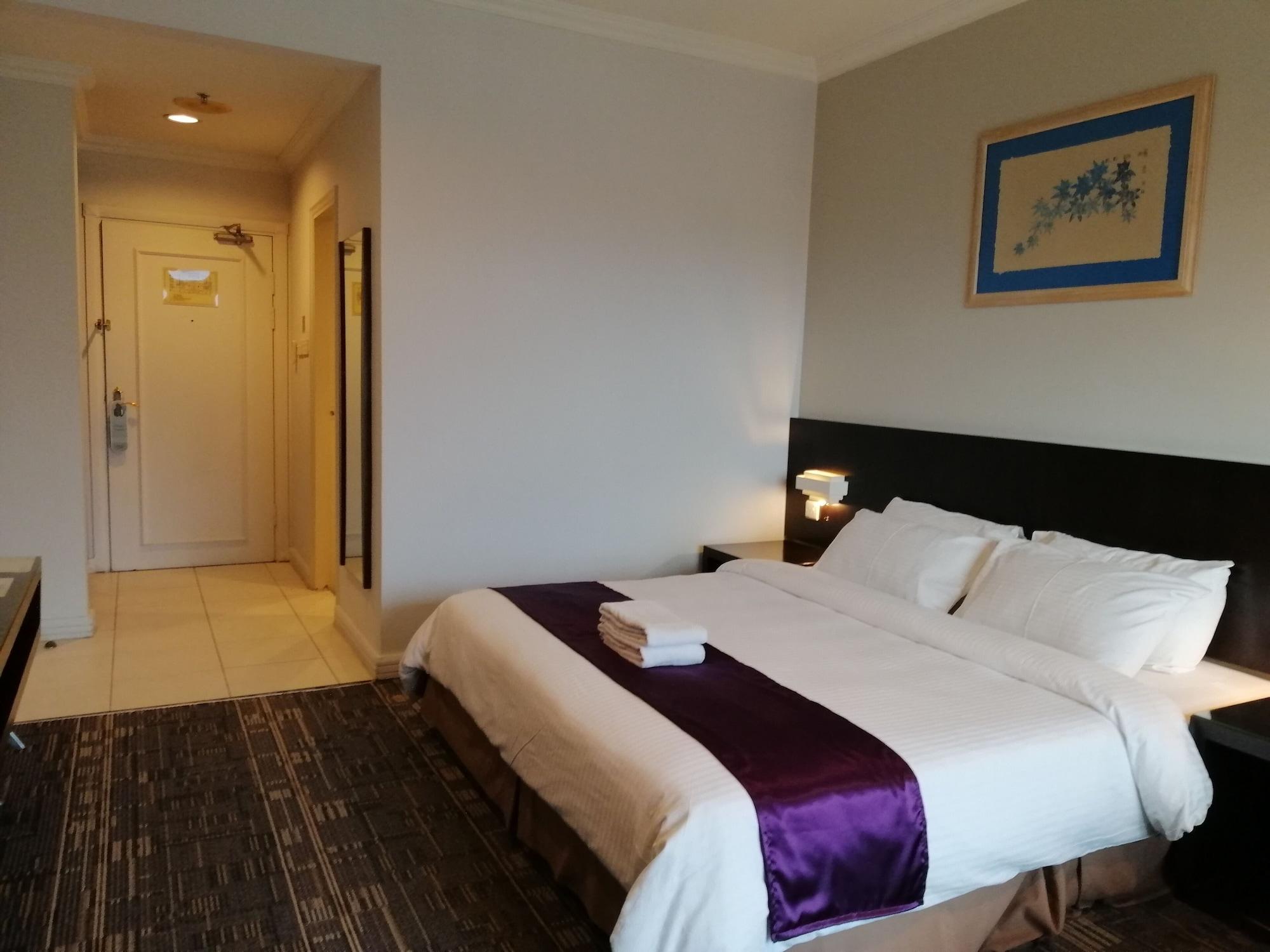 Stayinn Gateway Hotel Apartment Kuching Exterior foto